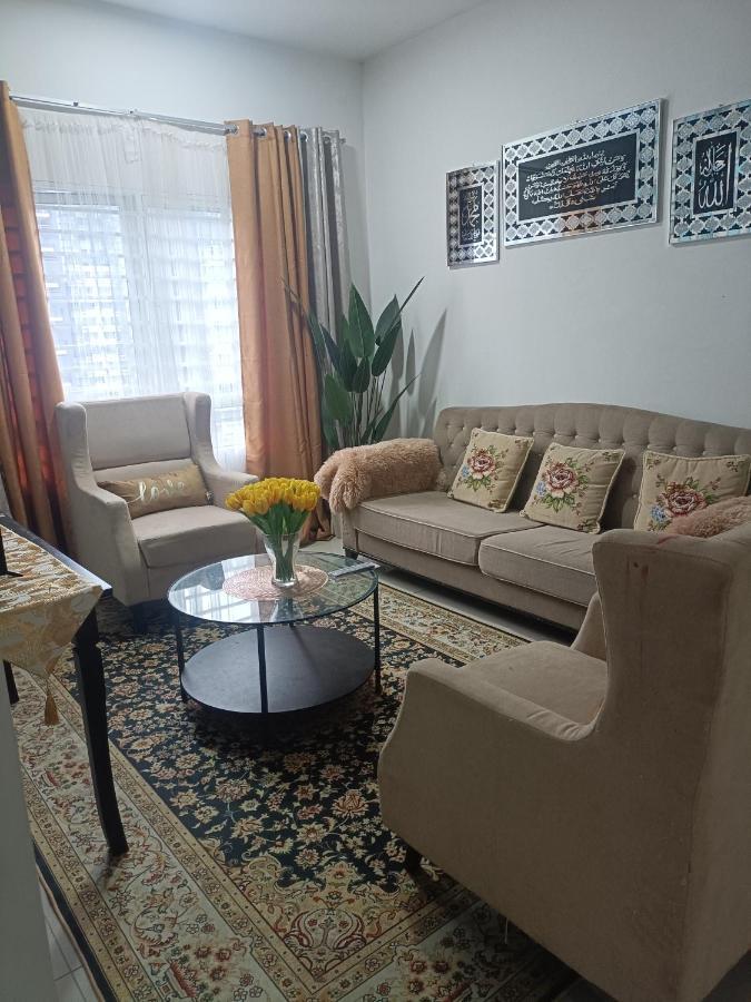 Cikta'Z Homestay Southville City Bangi Kampong Tangkas Eksteriør bilde